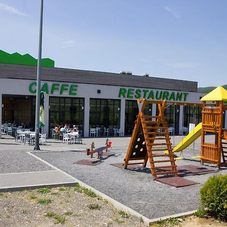 Hotel Lika Jug Brinje Екстер'єр фото